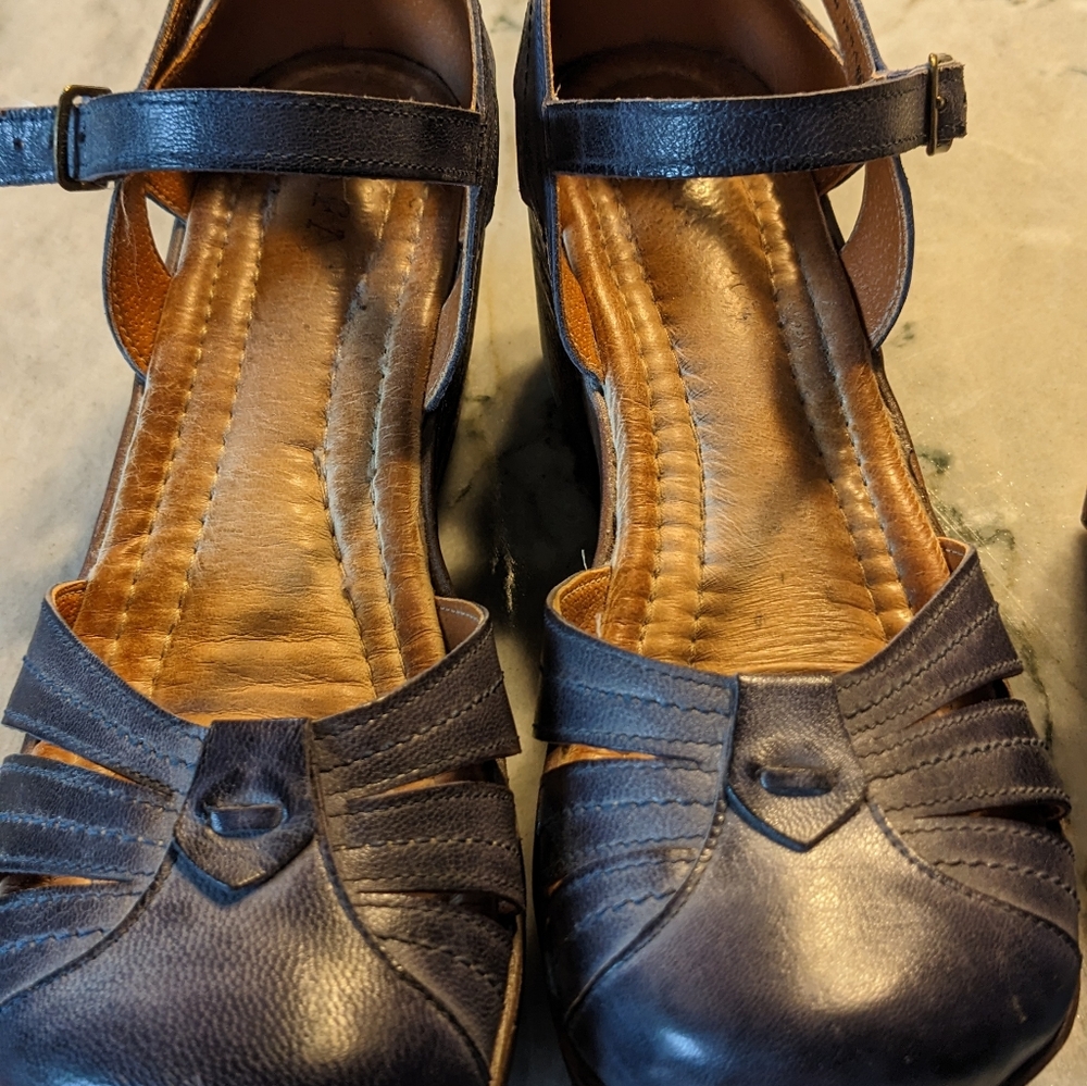 Jafa women's blue sandals size 40